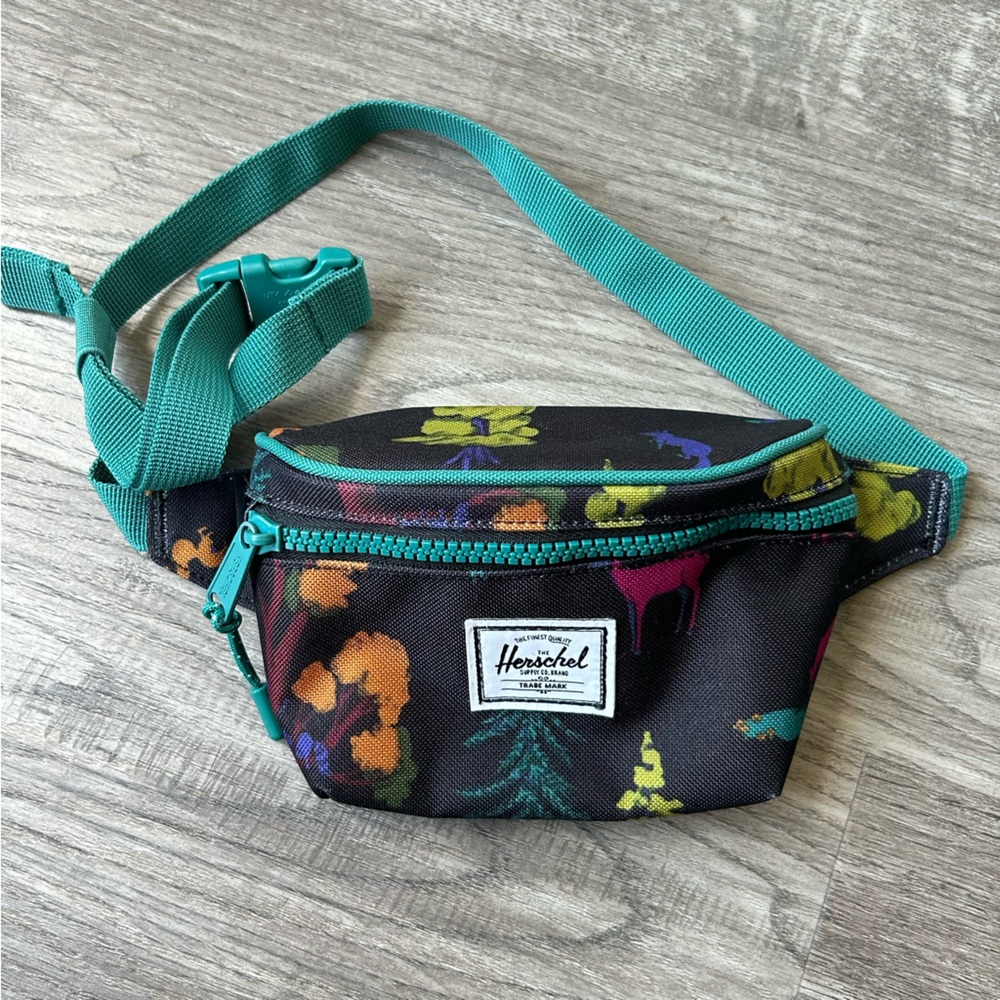 Mini Herschel Supply Company Black and Green Bag